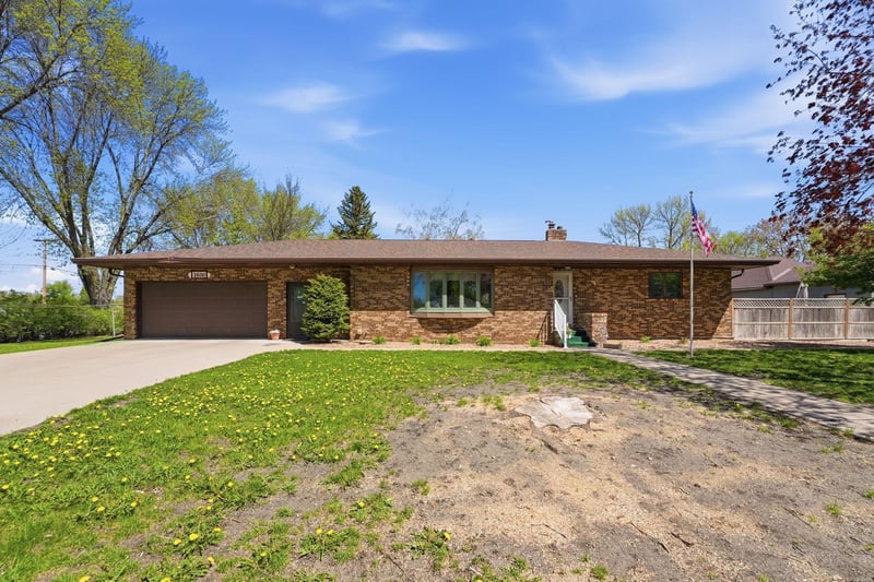 1600 7th Ave SE, Willmar, MN 56201