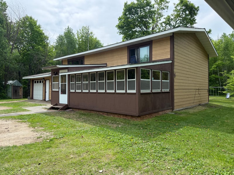 2554 Mission Rd NE, Bemidji, MN 56601
