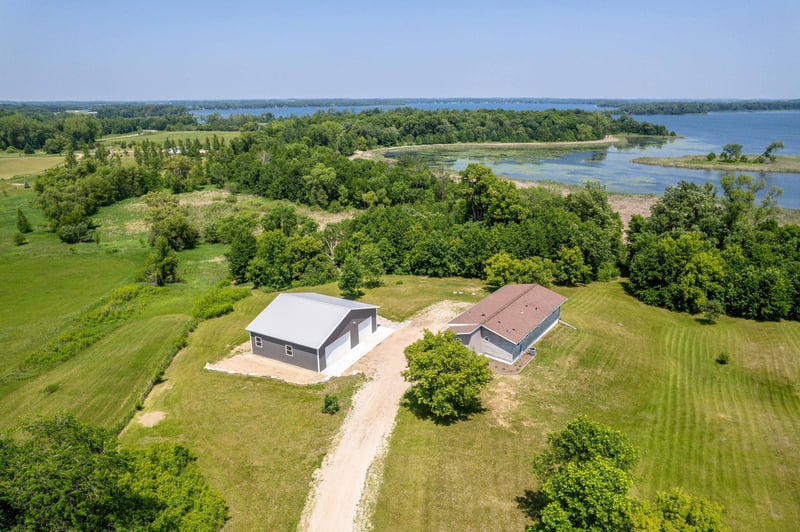 34306 Twin Island Ln, Dent, MN 56528