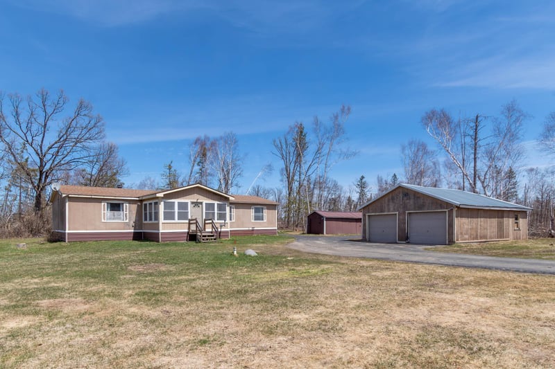 14948 500th St, Becida, MN 56678