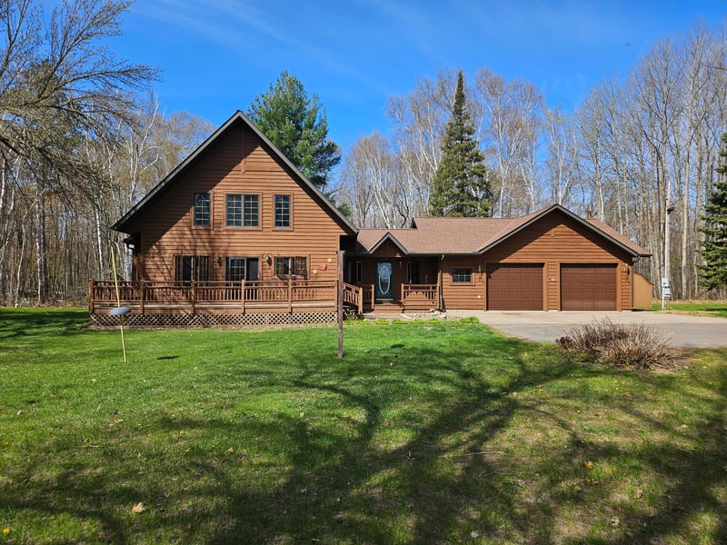 8839 Garden View Rd, Nisswa, MN 56468