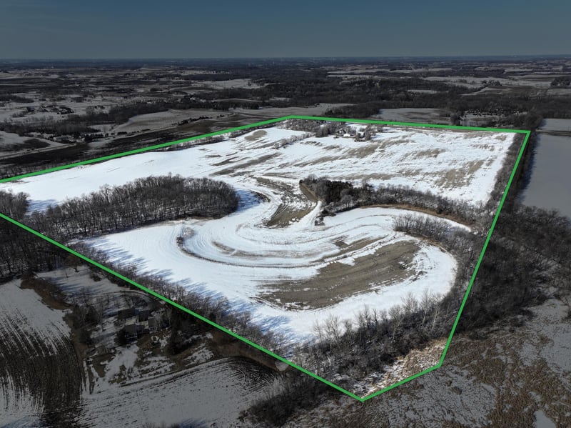 2721 W 230th St, Jordan, MN 55352