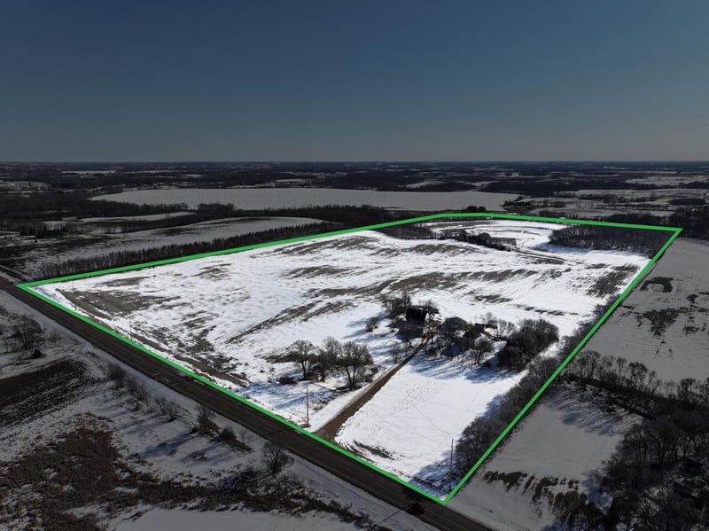 2721 W 230th St, Jordan, MN 55352