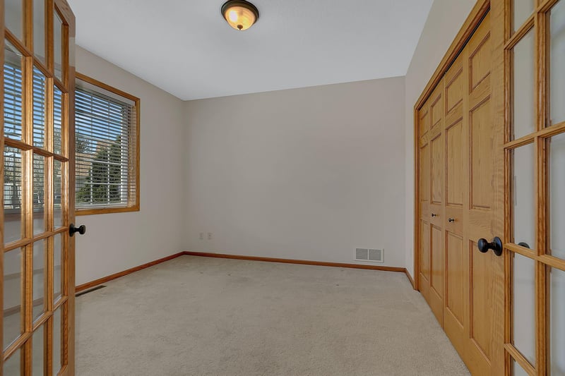 1835 Star Dr, Sauk Rapids, MN 56379