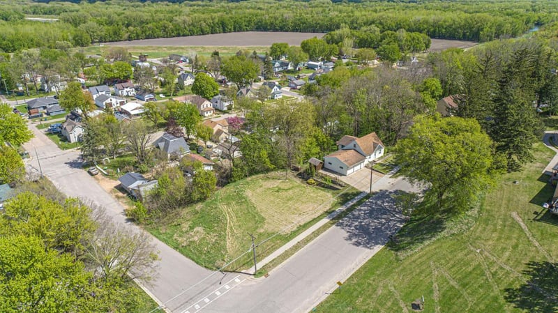TBD S 6th St, Henderson, MN 56044