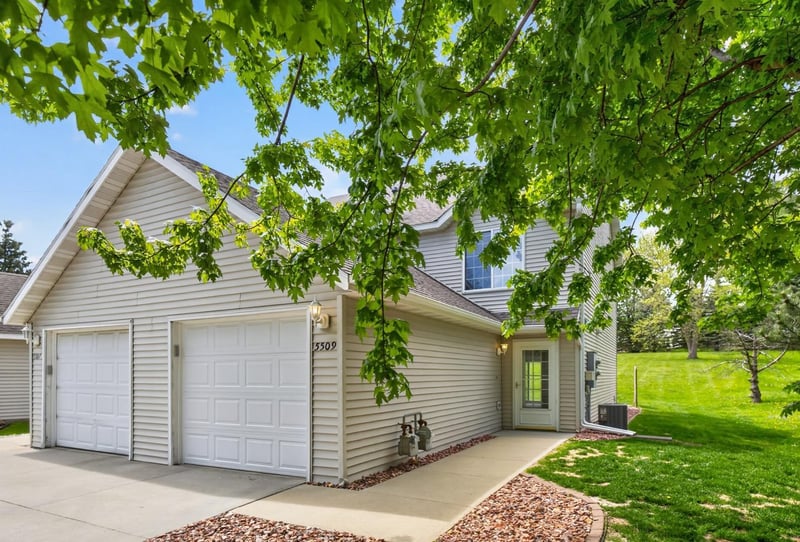 5509 25th Ave NW, Rochester, MN 55901