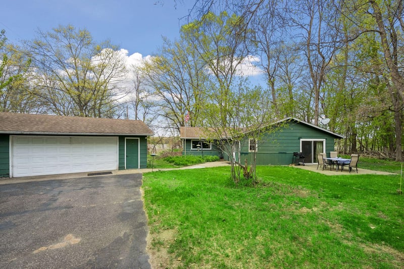 18522 Everglade Dr NE, Wyoming, MN 55092