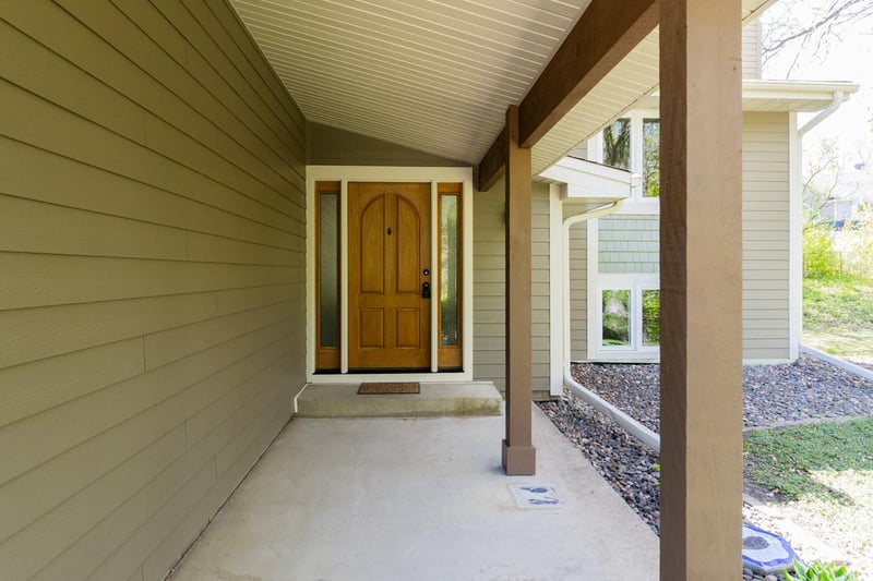 2542 147th Ln NE, Ham Lake, MN 55304