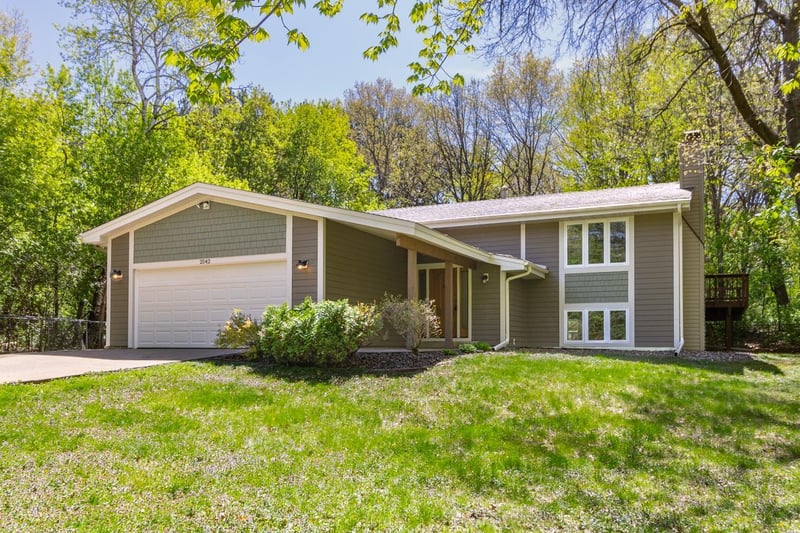 2542 147th Ln NE, Ham Lake, MN 55304