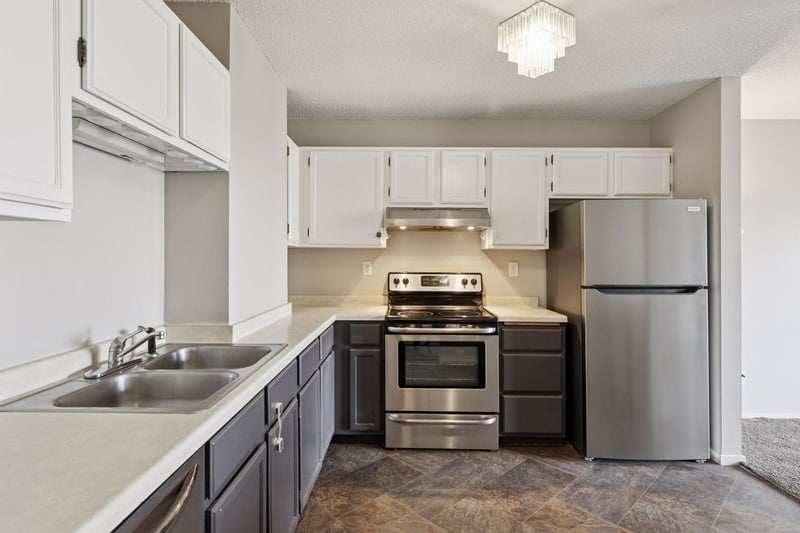 66 9th St E #1609, Saint Paul, MN 55101