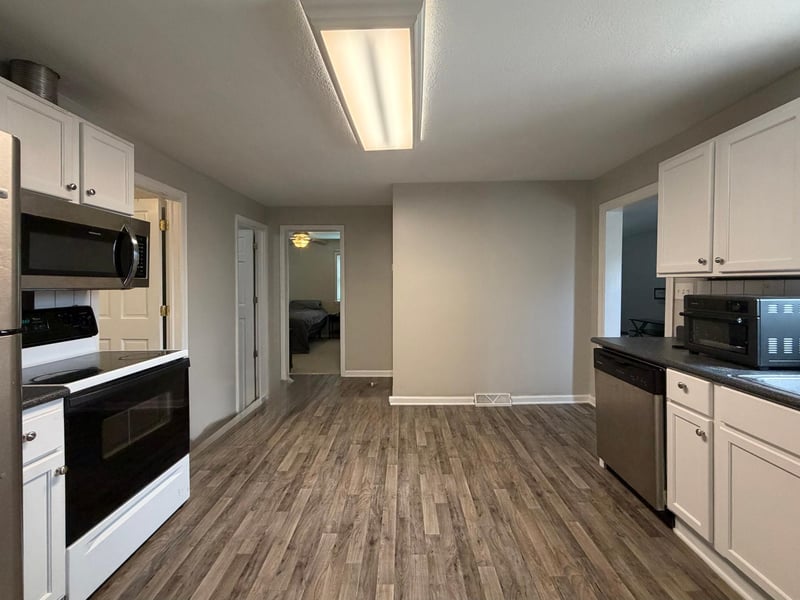 110 Red Wing Ave S, Red Wing, MN 55066