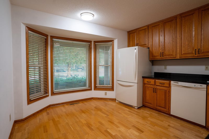 9023 Nantwick Rg, Brooklyn Park, MN 55443