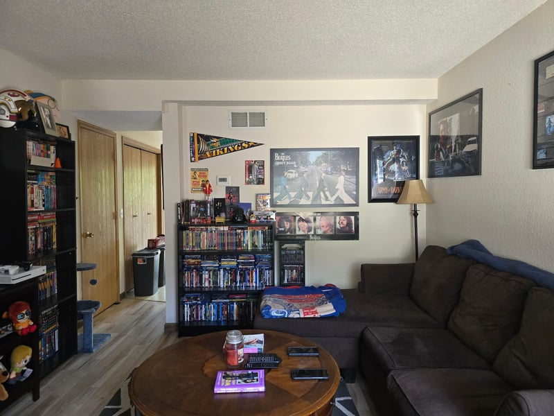 915 7th St #9, Jordan, MN 55352