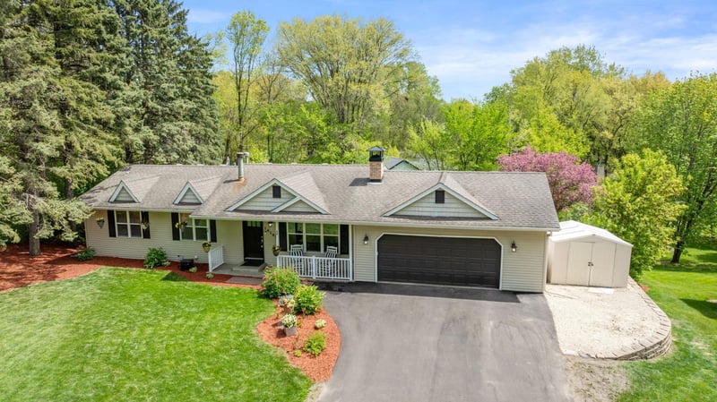 14184 Ash Cir NE, Prior Lake, MN 55372