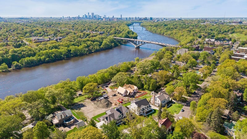 110 Mississippi River Blvd N, Saint Paul, MN 55104