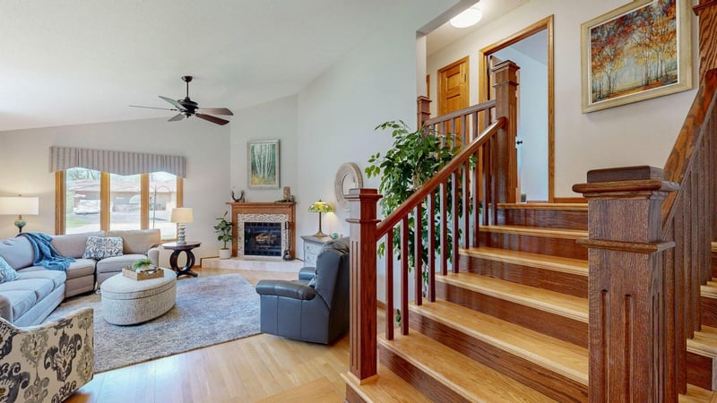 645 Farr Ct, Eau Claire, WI 54701