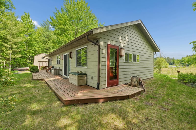 821 25 1/2 Ave, Cumberland, WI 54829