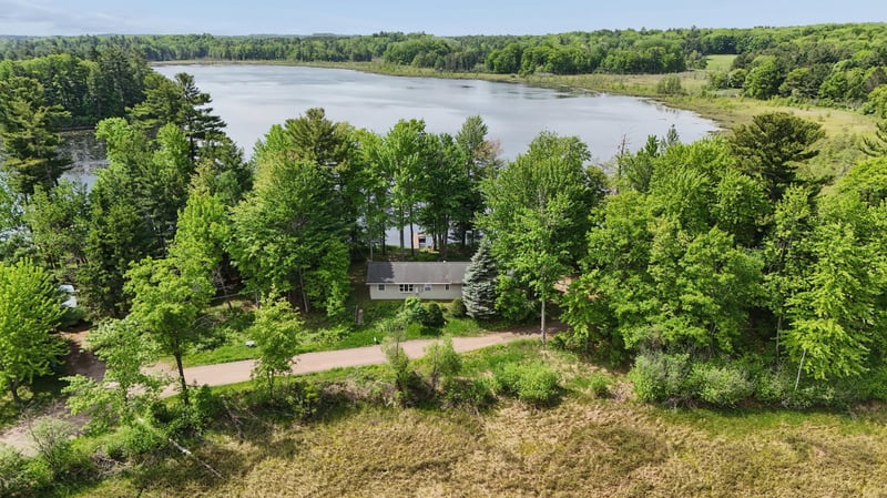 821 25 1/2 Ave, Cumberland, WI 54829