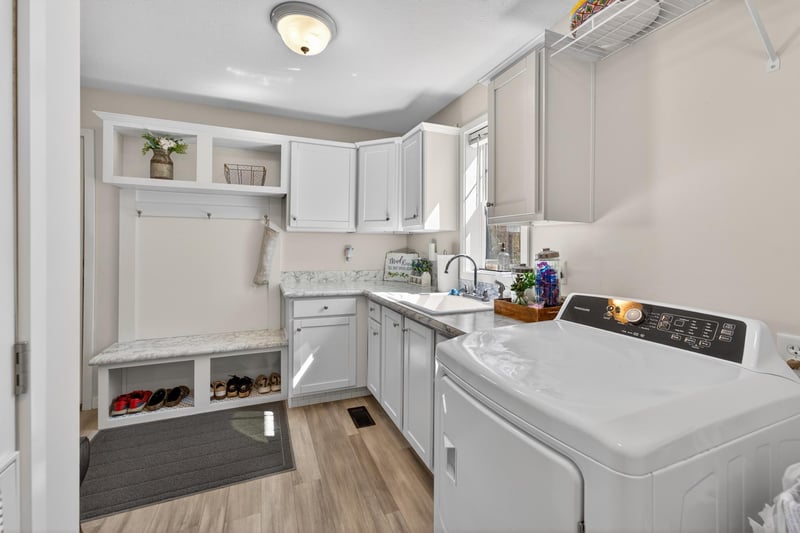 17012 Brook Park Rd, Grasston, MN 55030