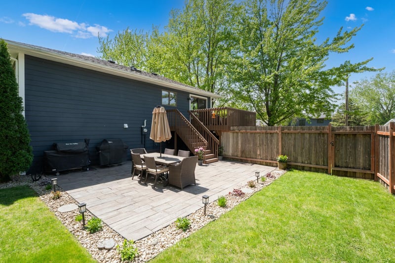 414 9th Ave NW, Byron, MN 55920
