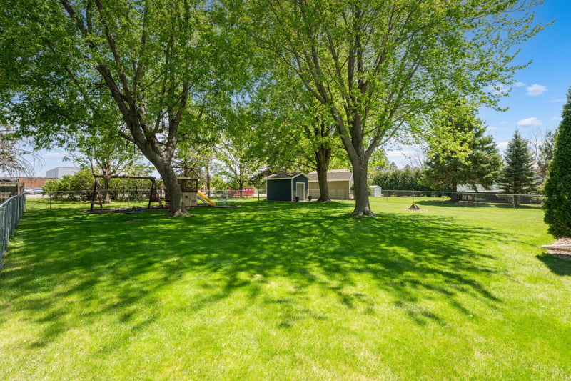 414 9th Ave NW, Byron, MN 55920