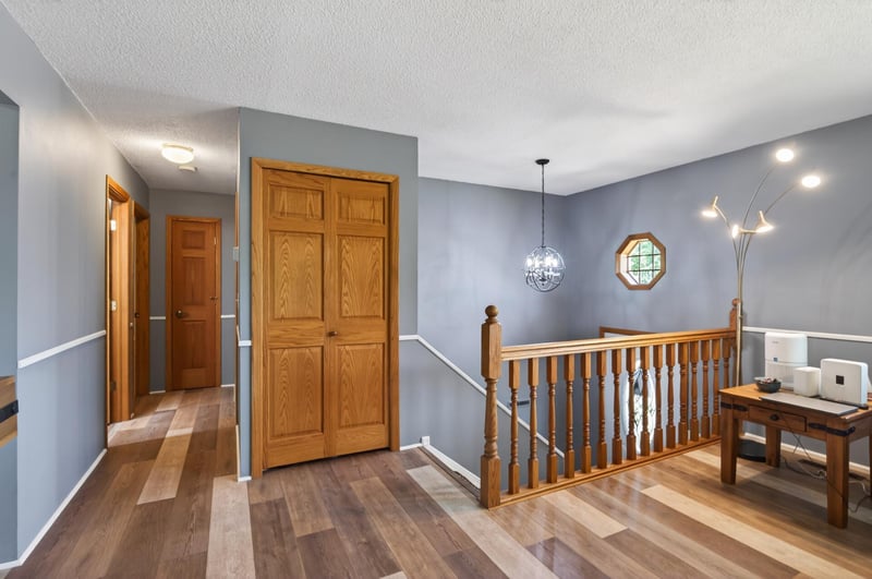 1249 Ashland Ave, Saint Paul Park, MN 55071