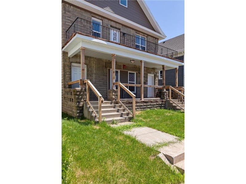 2050 W Broadway Ave, Minneapolis, MN 55411