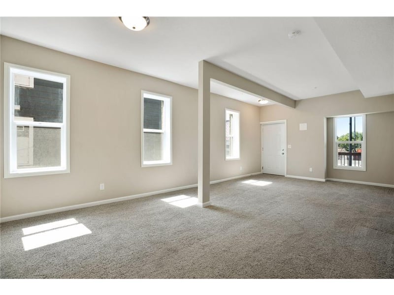 2050 W Broadway Ave, Minneapolis, MN 55411