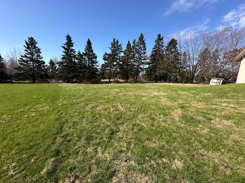 942 Old North Shore Rd, Two Harbors, MN 55616