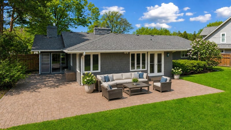 5521 Mirror Lakes Dr, Edina, MN 55436