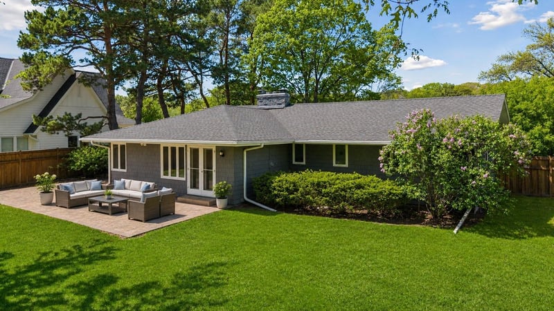 5521 Mirror Lakes Dr, Edina, MN 55436