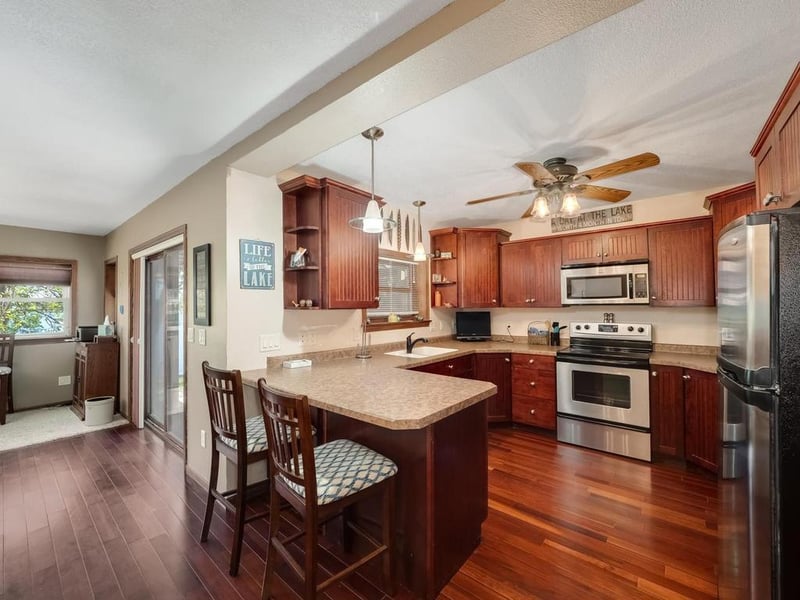 527 Marian St, Waterville, MN 56096