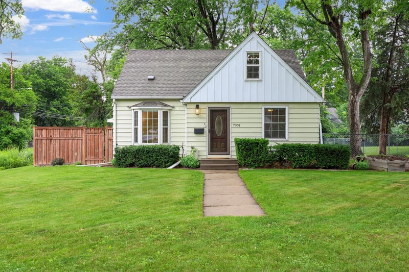 7001 2nd Ave S, Richfield, MN 55423