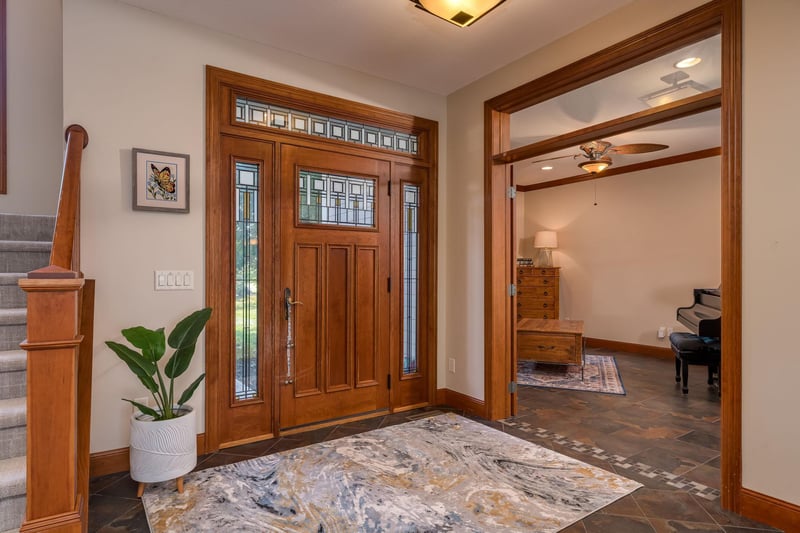 29193 Biehn Dr, Madison Lake, MN 56063