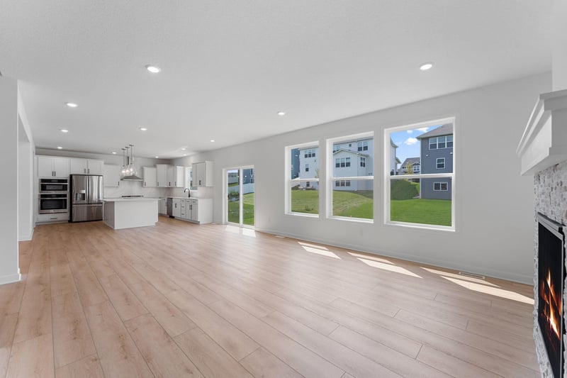 1836 Royal Blvd N, Lake Elmo, MN 55042