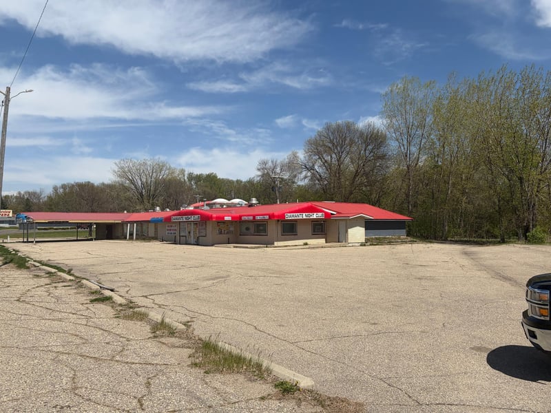 1108 Highway 71 NE, Willmar, MN 56201