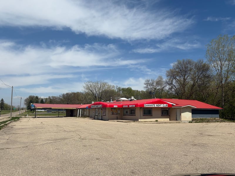 1108 Highway 71 NE, Willmar, MN 56201