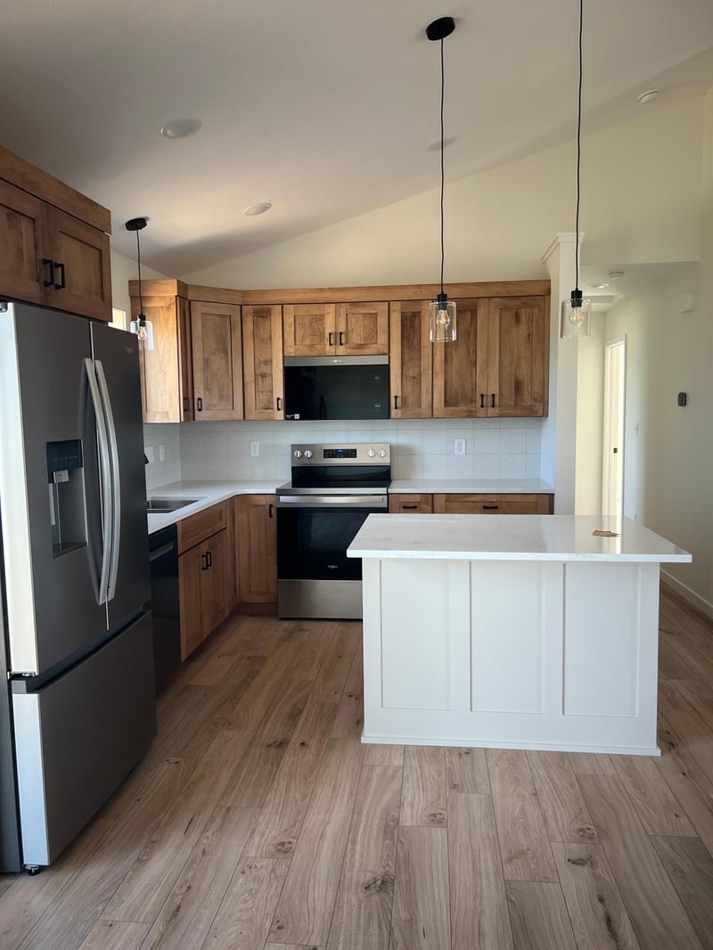 2110 Douglas Trail Dr SE, Pine Island, MN 55963