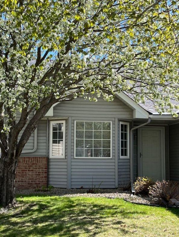 9244 Dunbar Knoll N, Brooklyn Park, MN 55443