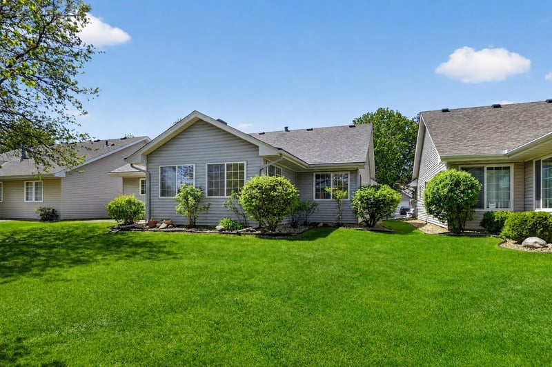 9244 Dunbar Knoll N, Brooklyn Park, MN 55443