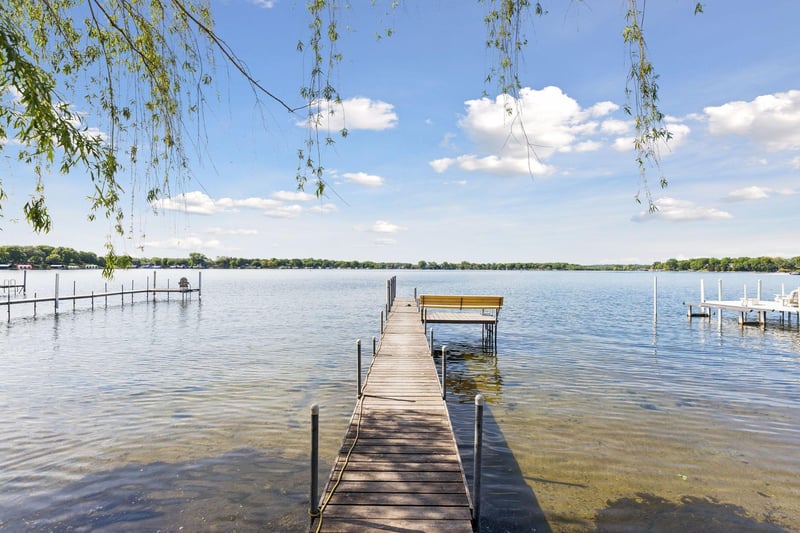 3335 Crystal Bay Rd, Wayzata, MN 55391