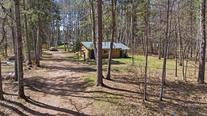 38204 Thornbury Way, Sturgeon Lake, MN 55783