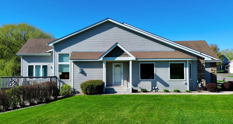 4632 Greenhaven Dr, White Bear Twp, MN 55127