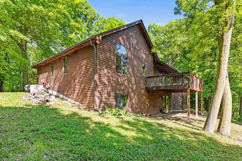 2595 86th Ct W, Northfield, MN 55057