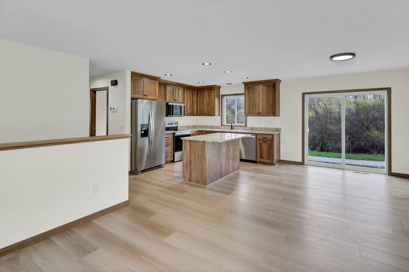 1508 3rd St S, Cold Spring, MN 56320