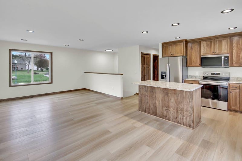 1508 3rd St S, Cold Spring, MN 56320