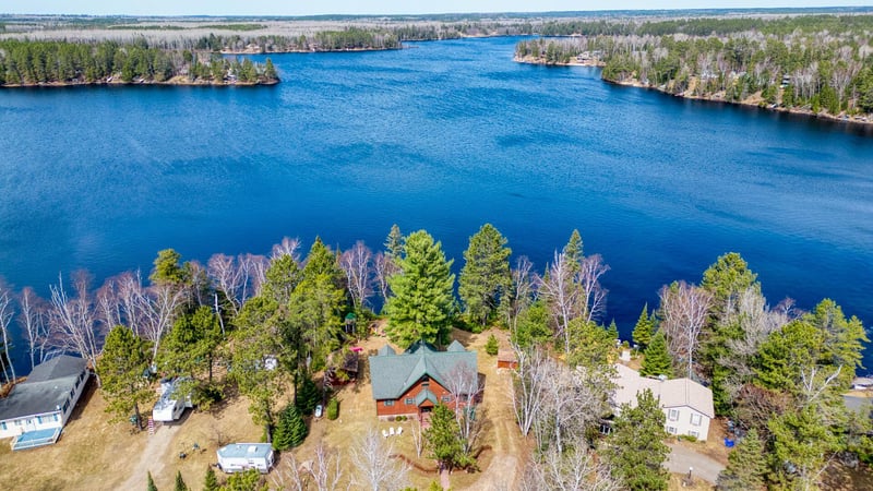 13079 Memory Ln, Side Lake, MN 55781