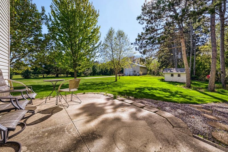 27104 115th St NW, Zimmerman, MN 55398
