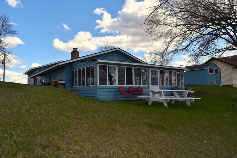 231 Hilltop Rd, Ottertail, MN 56571