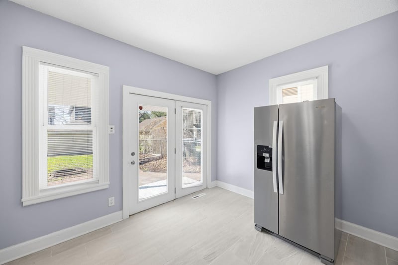 864 Sims Ave, Saint Paul, MN 55106